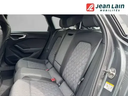 Photo 16 Audi A5  Avant e-hybrid 299 ch S tronic 7 Quattro