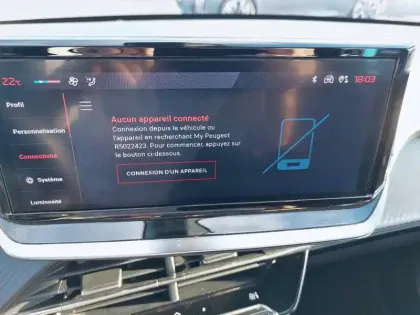 Photo 39 Peugeot 208  PureTech 75 S&S BVM5