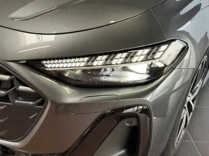 Photo 28 Audi A5  TDI Hybride 204 ch S tronic 7