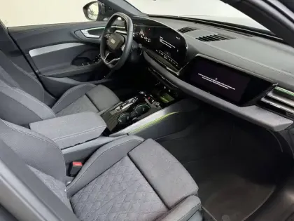 Photo 7 Audi A5  TDI Hybride 204 ch S tronic 7