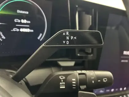 Photo 12 Renault Megane Gén. V (BCB) Ph1 Techno 5