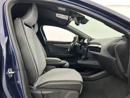 Photo 13 Renault Megane Gén. V (BCB) Ph1 Techno 5