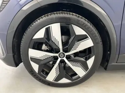 Photo 18 Renault Megane Gén. V (BCB) Ph1 Techno 5