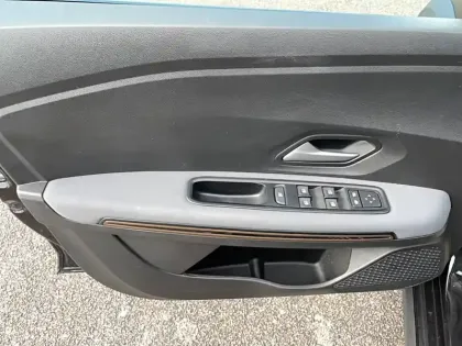 Photo 50 Dacia Sandero Gén. III (BJI) Ph2 Stepway Extreme + 5