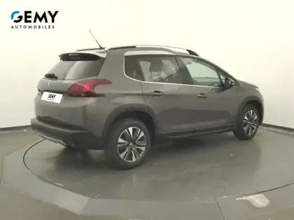 Photo 59 Peugeot 2008  PureTech 110ch S&S EAT6