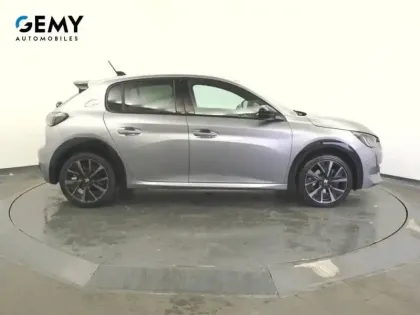 Photo 24 Peugeot 208  PureTech 130 S&S EAT8