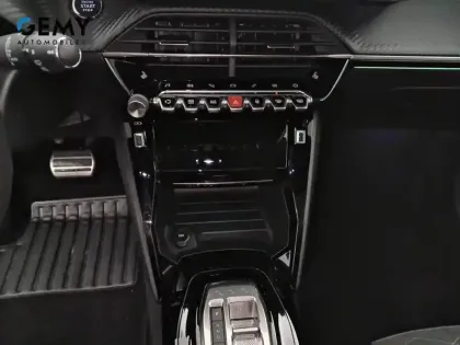 Photo 55 Peugeot 208  PureTech 130 S&S EAT8