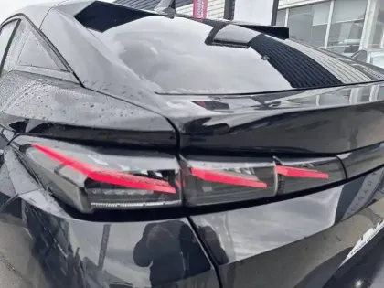 Photo 16 Peugeot 408  PHEV 225 e-EAT8