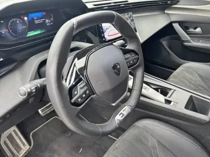 Photo 34 Peugeot 408  PHEV 225 e-EAT8