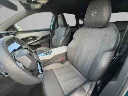 Photo 31 Peugeot 3008  Hybrid 145 e-DCS6