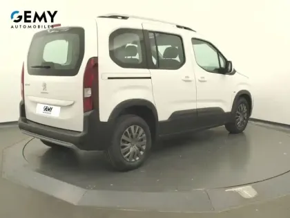 Photo 17 Peugeot Rifter  Standard PureTech 110 S&S BVM6