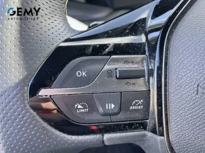 Photo 16 Peugeot 408  PureTech 130 ch S&S EAT8