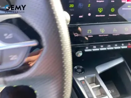 Photo 15 Peugeot 408  PureTech 130 ch S&S EAT8