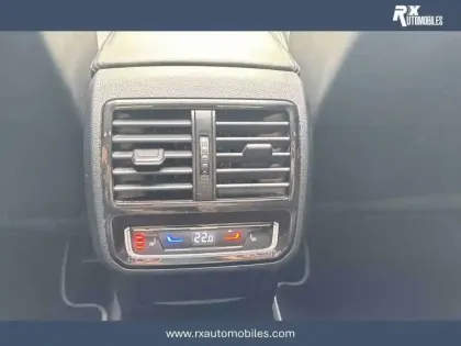 Photo 19 Volkswagen Passat Gén. VIII Ph2 R-Line 5