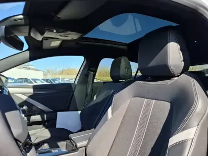 Photo 34 Opel Astra  1.5 Diesel 130 ch BVA8