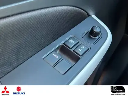 Photo 12 Suzuki Swift  1.2 Dualjet Hybrid