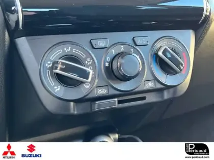 Photo 14 Suzuki Swift  1.2 Dualjet Hybrid