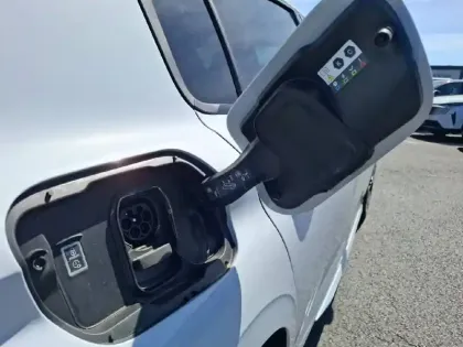 Photo 24 Peugeot 308  Electrique 55 kWh 156ch