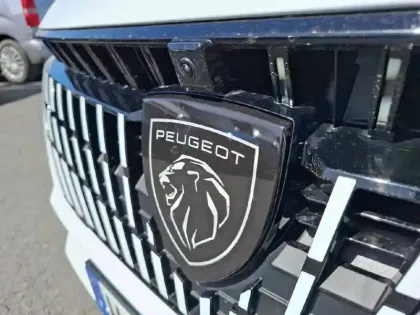 Photo 25 Peugeot 308  Electrique 55 kWh 156ch