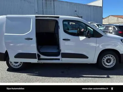 Photo 21 Fiat Doblo  FOURGON TAILLE XL 950 KG BLUEHDI 100 S&S BVM6