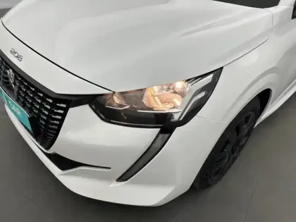 Photo 15 Peugeot 208  PureTech 75 S&S BVM5