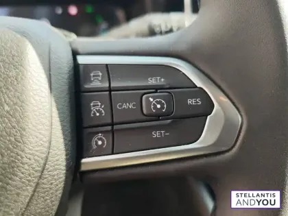 Photo 18 Jeep Compass  1.3 PHEV T4 240 ch 4xe eAWD