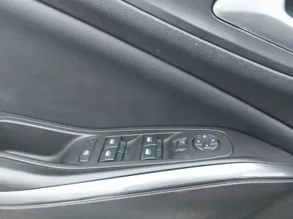 Photo 18 Opel Grandland X  1.2 Turbo 130 ch