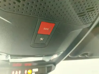 Photo 14 Peugeot 208  Electrique 50 kWh 136ch