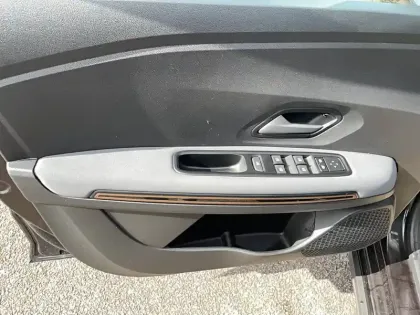 Photo 26 Dacia Sandero Gén. III (BJI) Ph2 Stepway Extreme 5