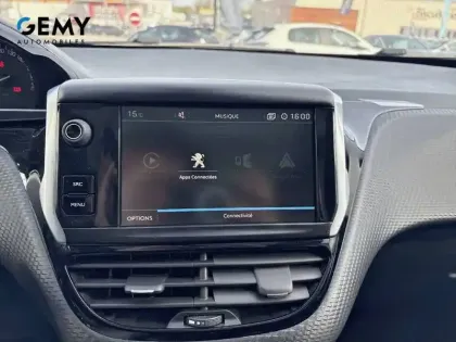 Photo 15 Peugeot 2008  BlueHDi 120ch S&S EAT6