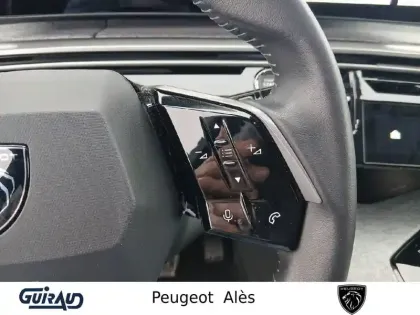 Photo 17 Peugeot 3008  Hybrid 136 e-DCS6