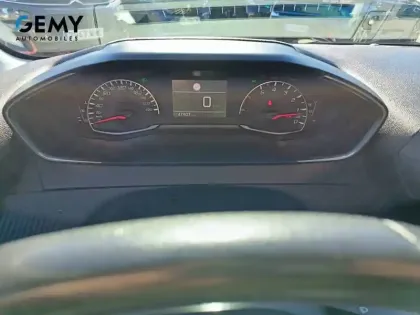 Photo 13 Peugeot 208 Gén. II Ph1 NG Style 5