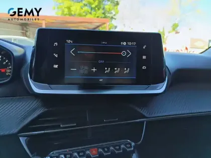 Photo 17 Peugeot 208 Gén. II Ph1 NG Style 5