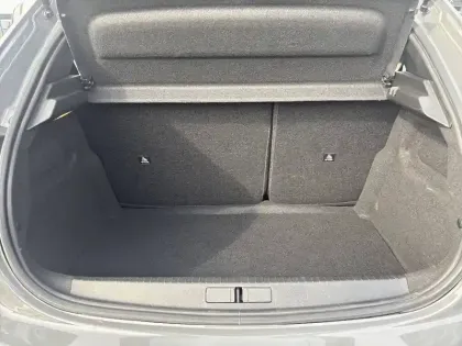 Photo 25 Peugeot 208  PureTech 75 S&S BVM5