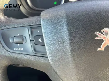 Photo 19 Peugeot Traveller  Standard 2.0 BlueHDi 150ch S&S BVM6