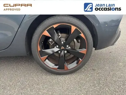 Photo 11 Cupra Leon  1.5 eTSI Hybrid 150 ch DSG7