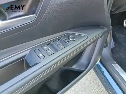 Photo 12 Peugeot 3008  BlueHDi 130ch S&S EAT8