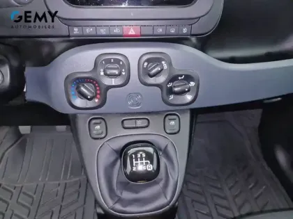 Photo 51 Fiat Panda  1.0 70 ch Hybrid BSG S/S