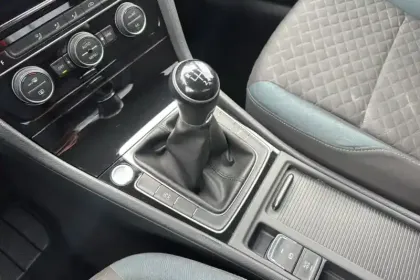 Photo 16 Volkswagen Golf  1.0 TSI 115 BVM6