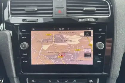 Photo 14 Volkswagen Golf  1.0 TSI 115 BVM6