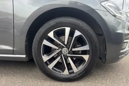 Photo 7 Volkswagen Golf  1.0 TSI 115 BVM6