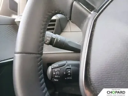 Photo 17 Peugeot 208  PureTech 100 S&S BVM6