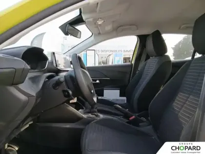 Photo 51 Peugeot 208  PureTech 100 S&S BVM6