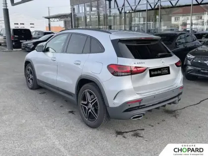 Photo 69 Mercedes GLA  220 d 8G-DCT 4Matic
