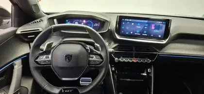 Photo 103 Peugeot 2008  Hybrid 136 e-DCS6