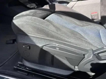 Photo 52 BMW Serie 1 118i 136 ch DKG7