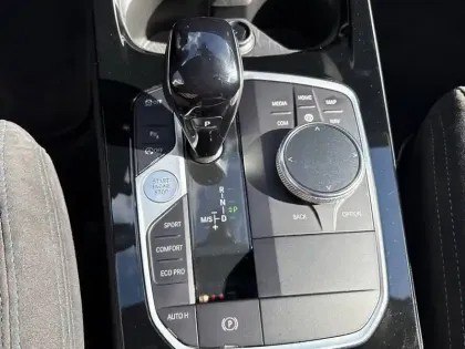 Photo 129 BMW Serie 1 118i 136 ch DKG7