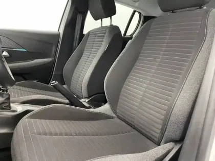 Photo 13 Peugeot 208  PureTech 100 S&S BVM6