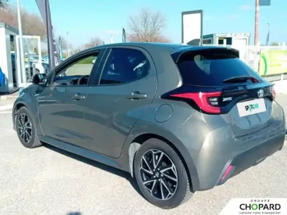 Photo 61 Toyota Yaris  Hybride 116h