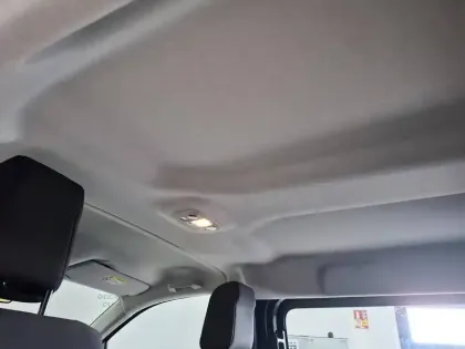 Photo 13 Peugeot Expert  CA FIXE M DIESEL 150 CH MANUELLE